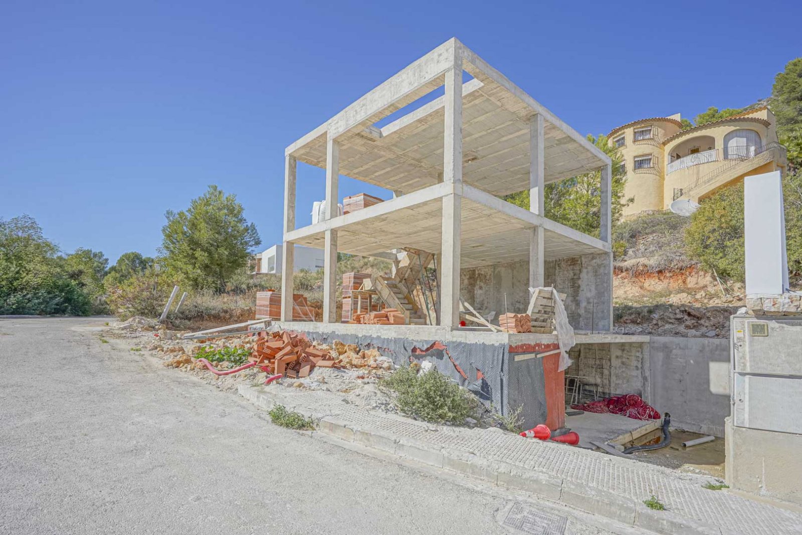 4357ALC Moderne Neubauvilla zum Verkauf in Alcalali
