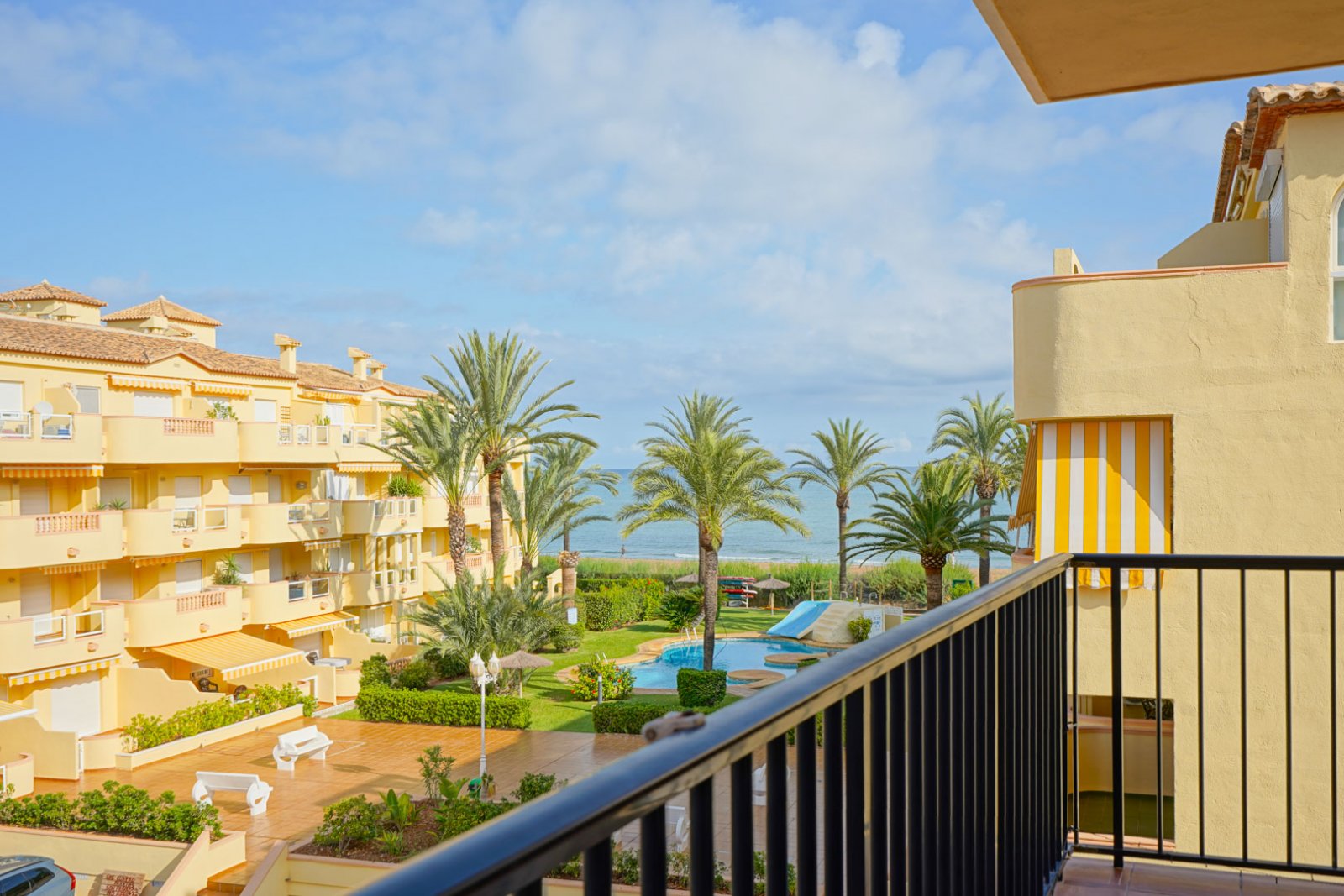 4426DEN Wohnung mit direktem Zugang zum Strand in Denia