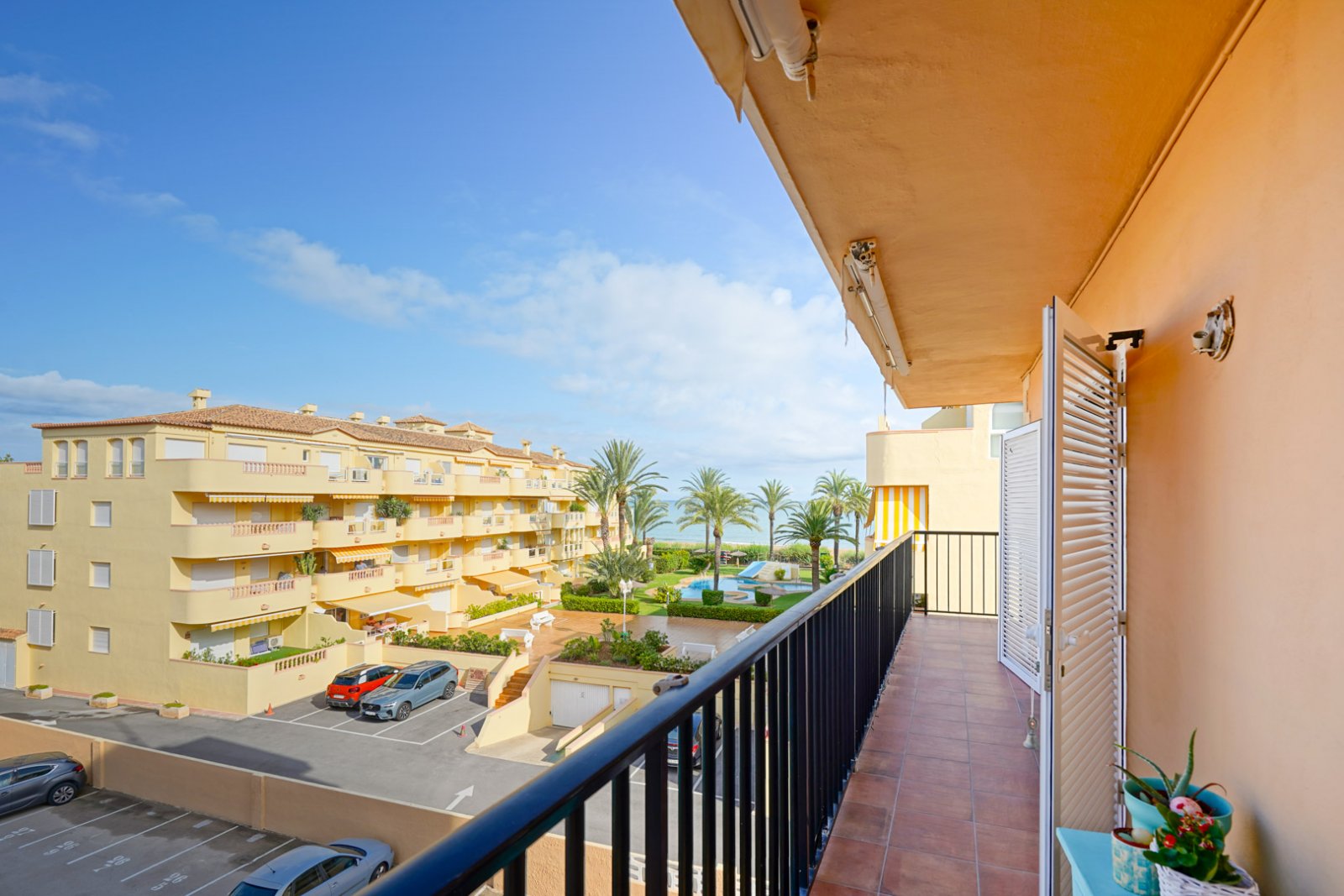 4426DEN Wohnung mit direktem Zugang zum Strand in Denia