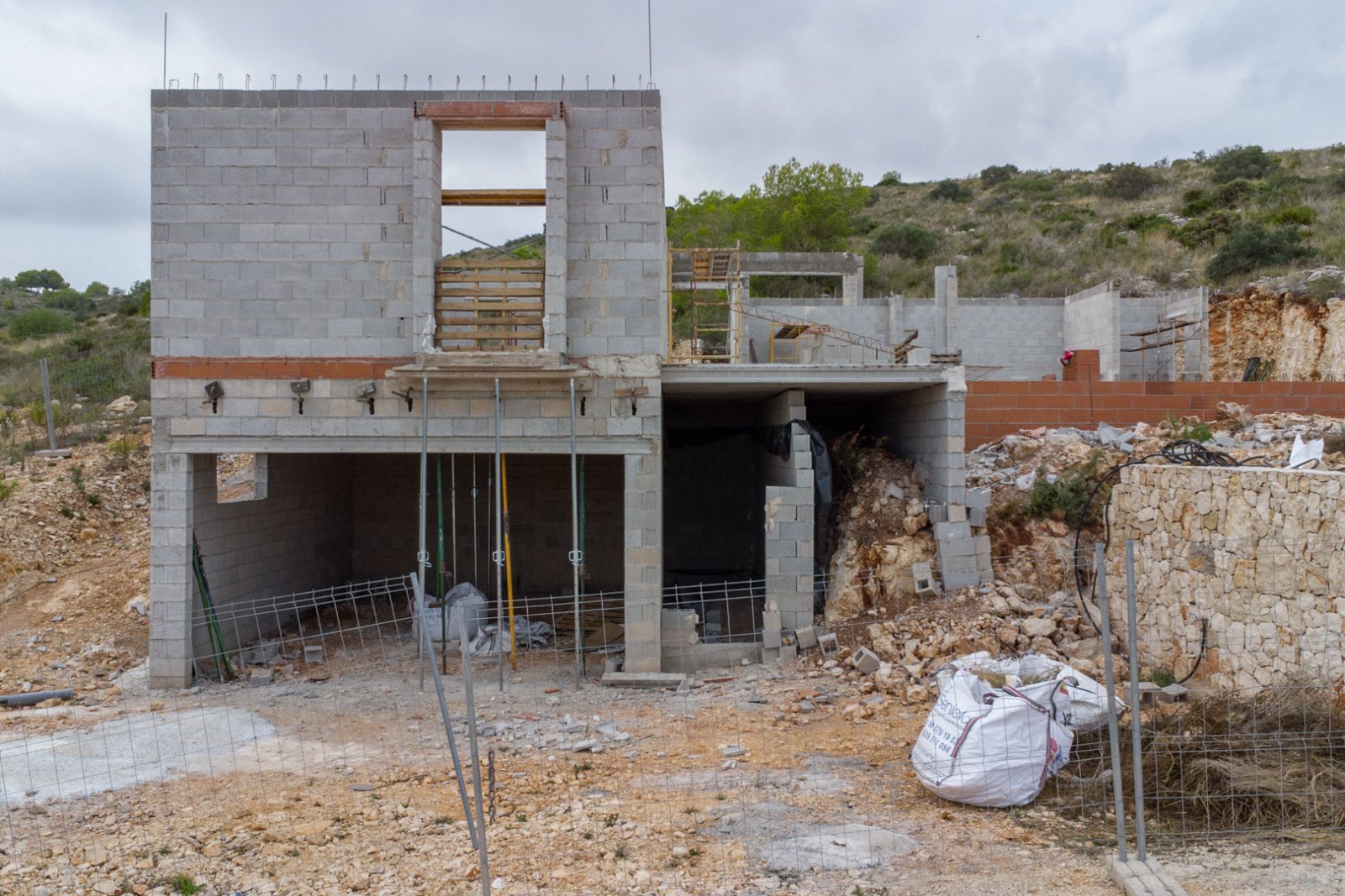 4585BELL Moderne Villa im Bau in Raco de Nadal, Benitachell